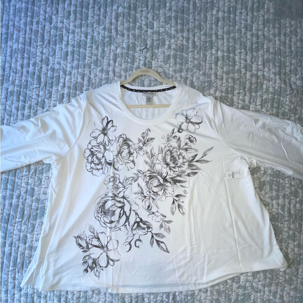 Elegant White Floral Women's Top